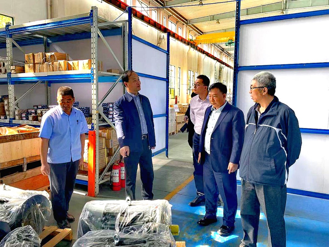 京城機(jī)電黨委副書記、總經(jīng)理王國(guó)華一行赴蘇州、寧波、溫州進(jìn)行液壓行業(yè)深度調(diào)研