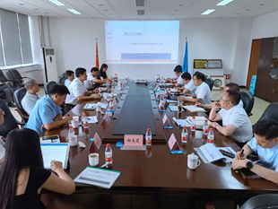 京城機(jī)電黨委副書(shū)記、總經(jīng)理王軍一行蒞臨華德液壓調(diào)研指導(dǎo)工作